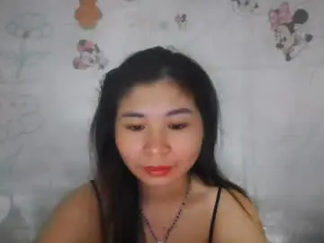 Juliaa5  live sex cam