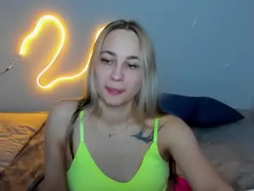 Kittyy_rinna  live sex cam