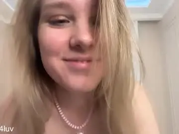 L1n4luv  live sex cam