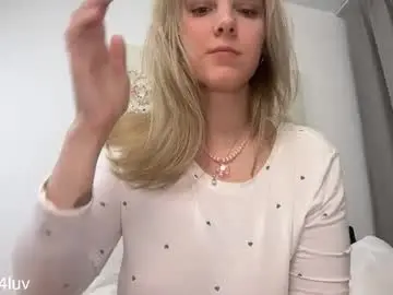 L1n4luv  live sex cam