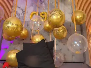 La_indiia  live sex cam