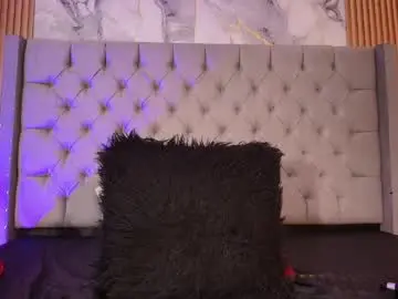 La_indiia  live sex cam