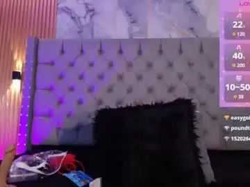 La_indiia  live sex cam