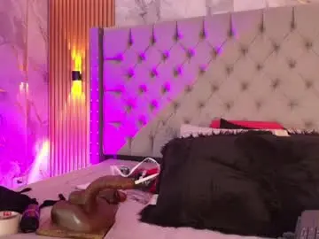 La_indiia  live sex cam