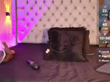 La_indiia  live sex cam