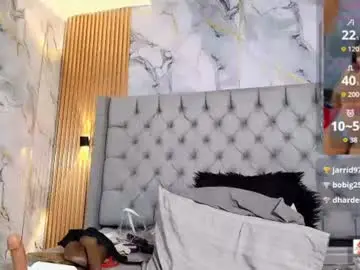 La_indiia  live sex cam