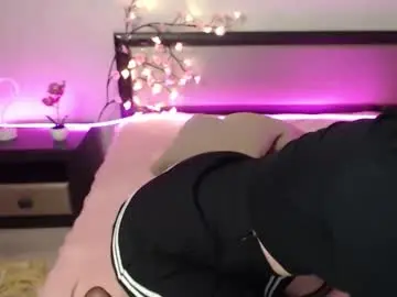 Madamsofiav  live sex cam