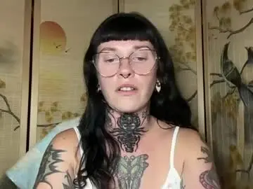 Marcelinealtaria  live sex cam