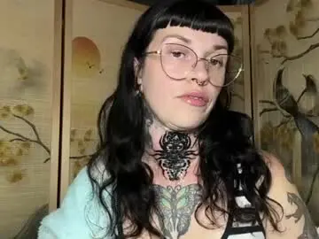 Marcelinealtaria  live sex cam