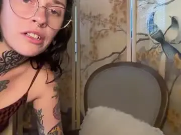 Marcelinealtaria  live sex cam