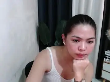 Miss_briella  live sex cam