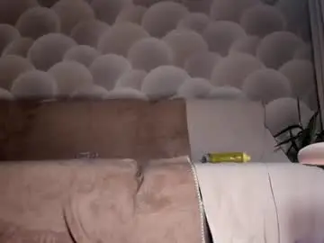Sassynova  live sex cam