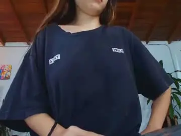 Sky_nabi  live sex cam