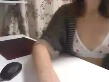 Vanillachika205  live sex cam