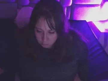 _emily_rosee_  live sex cam