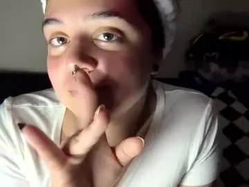 Briibaka  live sex cam