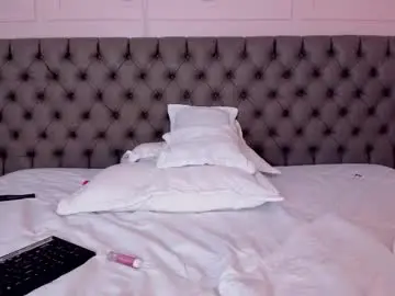 Carol_sucker  live sex cam