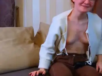 Consuelaawkward  live sex cam