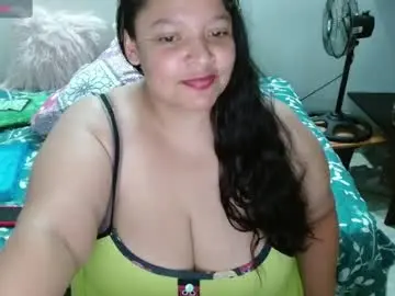 Dulce_mmaria  live sex cam