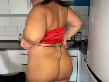 Eyesliketheocean  live sex cam