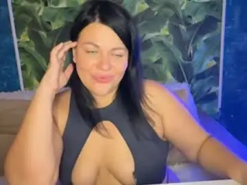 Eyesliketheocean  live sex cam