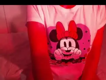 Heavenlykiss  live sex cam