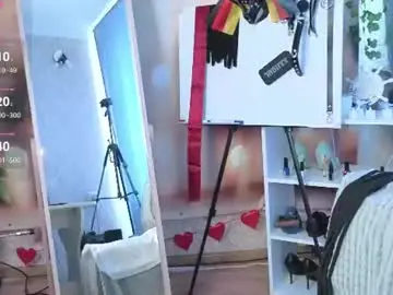 Jesica_moon_peachyy  live sex cam