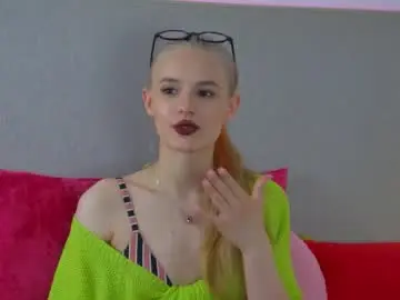 Lealamour  live sex cam