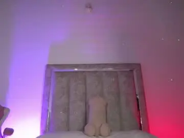 Littlee_emma_  live sex cam