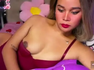 Missxthalia697  live sex cam