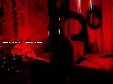 The_kitty_roxy  live sex cam