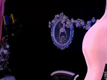 The_kitty_roxy  live sex cam