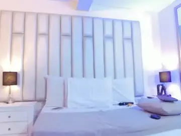 Adreeaperez1  live sex cam