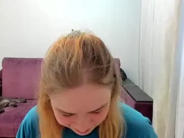 Berryluvv  live sex cam