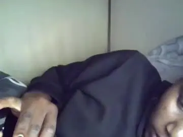 Bigclit030  live sex cam