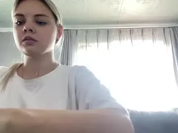 Blanchbunt  live sex cam