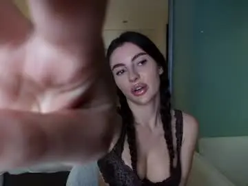 Bonnyeblack  live sex cam