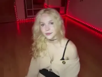 Cassierey  live sex cam