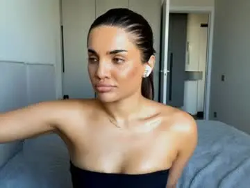 Demetricekorf  live sex cam