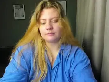 Heelga  live sex cam
