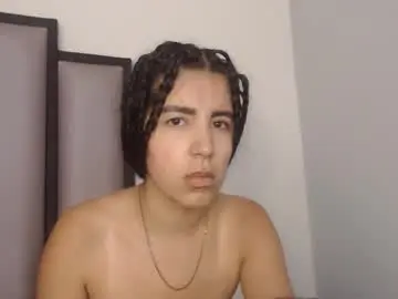 Lucy__23  live sex cam