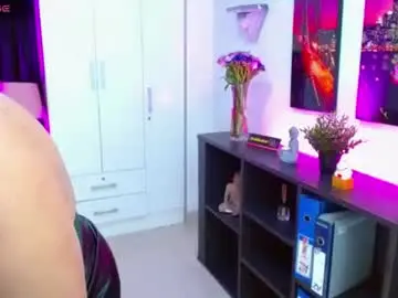 Makarena_medina  live sex cam