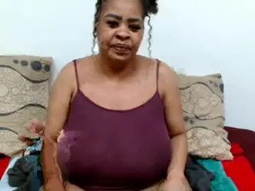 Maturedbootyqueen  live sex cam