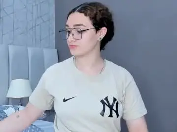 Meganmiillers  live sex cam