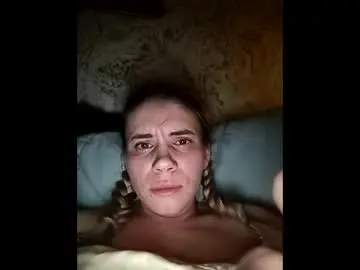 Mirabellllla  live sex cam