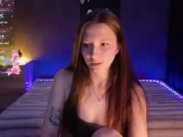 Nivorelle  live sex cam