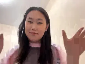 Shirleymilke  live sex cam