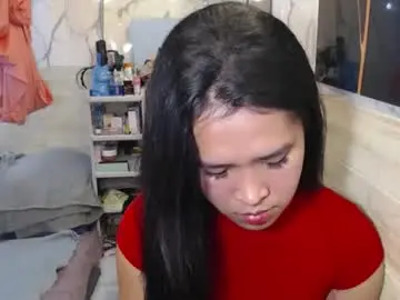 Your_twinkletoes18  live sex cam