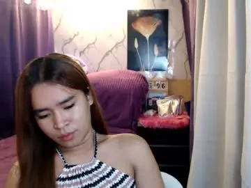 Your_twinkletoes18  live sex cam