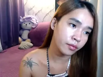 Your_twinkletoes18  live sex cam